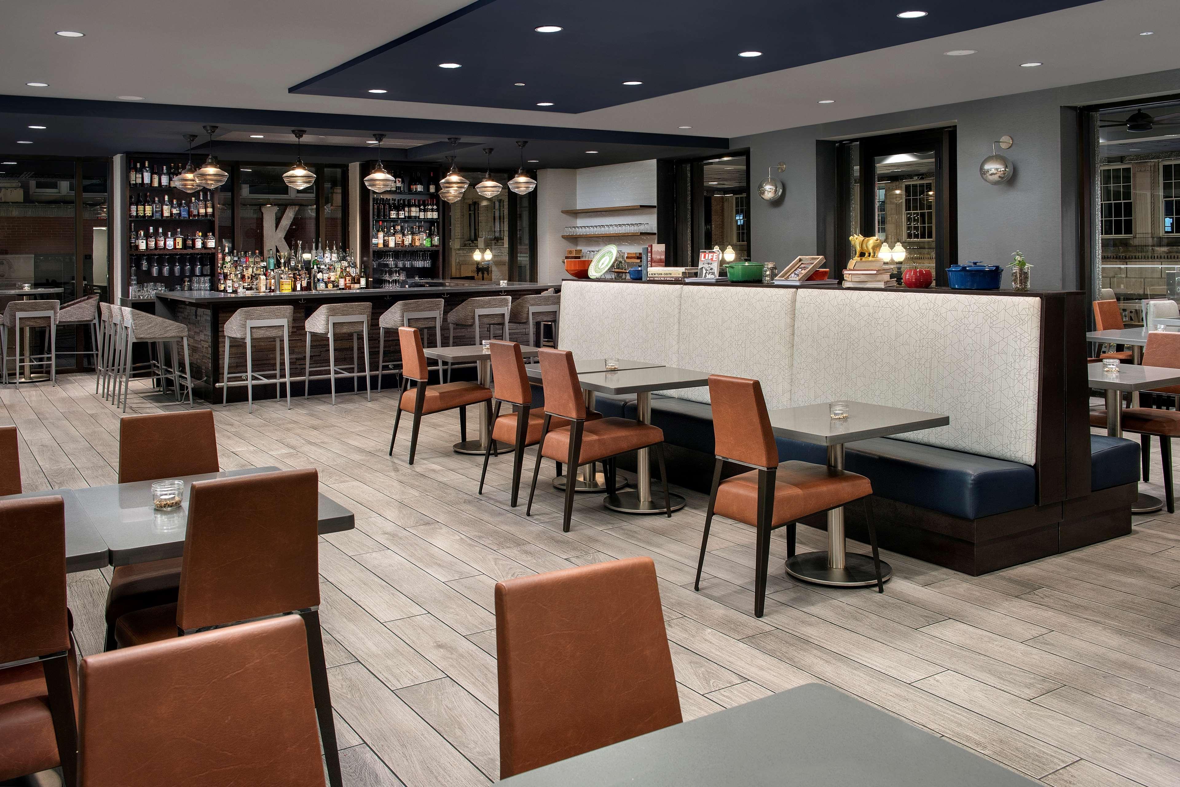 Embassy Suites By Hilton Knoxville Downtown Ngoại thất bức ảnh
