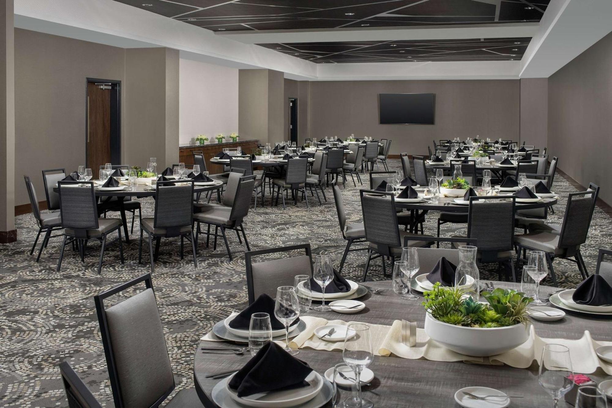 Embassy Suites By Hilton Knoxville Downtown Ngoại thất bức ảnh