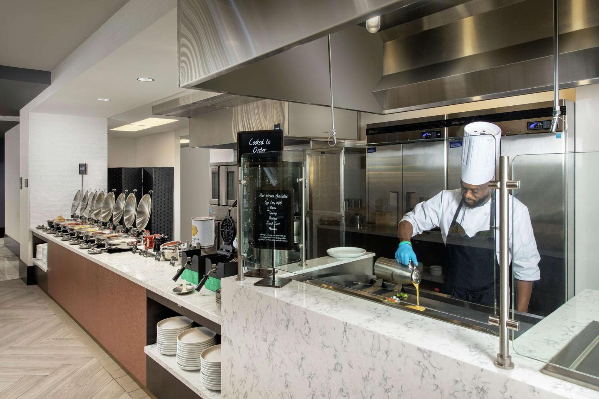 Embassy Suites By Hilton Knoxville Downtown Ngoại thất bức ảnh